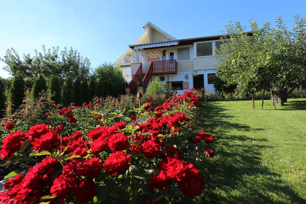 Rózsakert Vendégház Szigliget Exterior foto